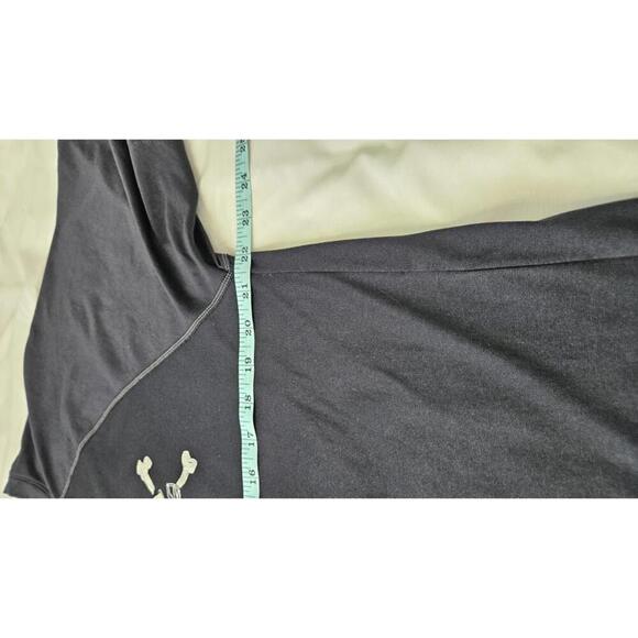 Adidas Skull & Crossbones Men's Graphic Tee Size Medium - Picture 6 of 8